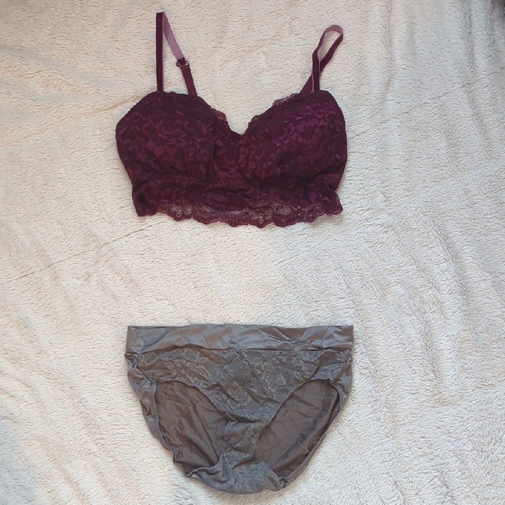 Lace Bralette and Panty Set - Purple and Gray